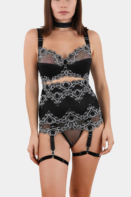 VERONA - BLACK - SUSPENDER BELT